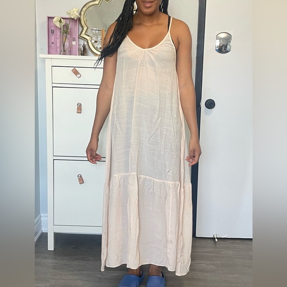 Sheer flows maxi dress - Picture 1 of 9